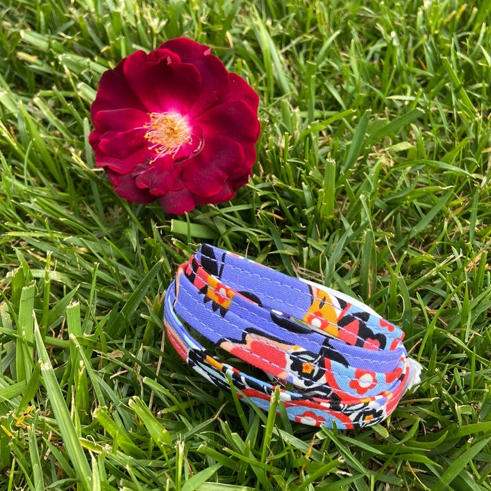 NWT Vera Bradley - Mural Garden Lanyard